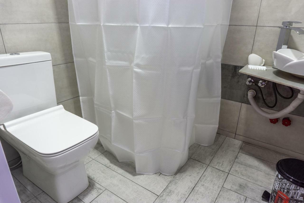 Guesthouse Kado Tiflis Dış mekan fotoğraf